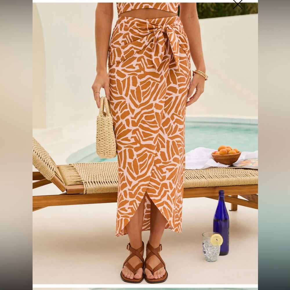 Vici wrap skirt